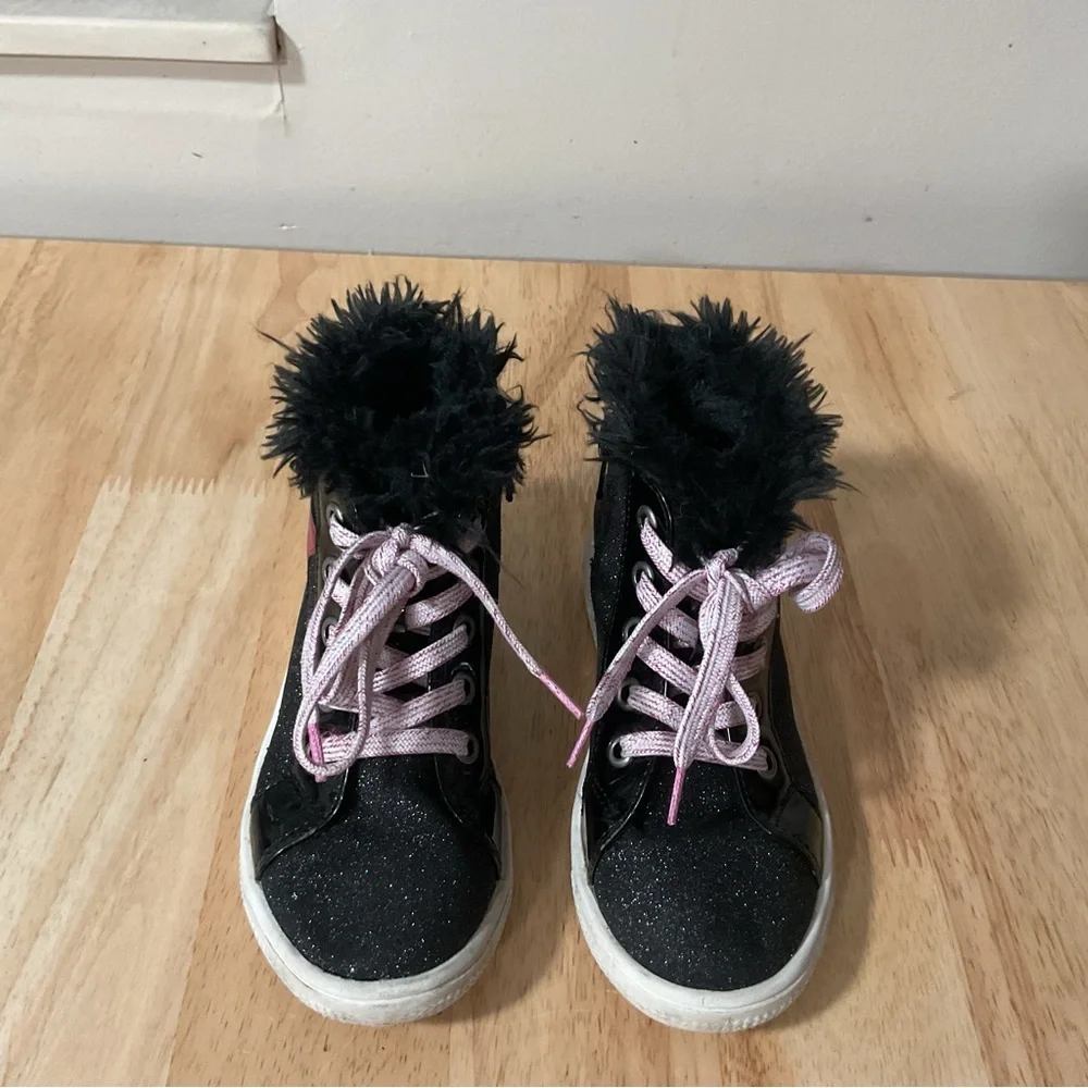 Mia Kids Little Girl's Berrynice Sneakers High Top Shoe Silver Pink Black Fur 12
